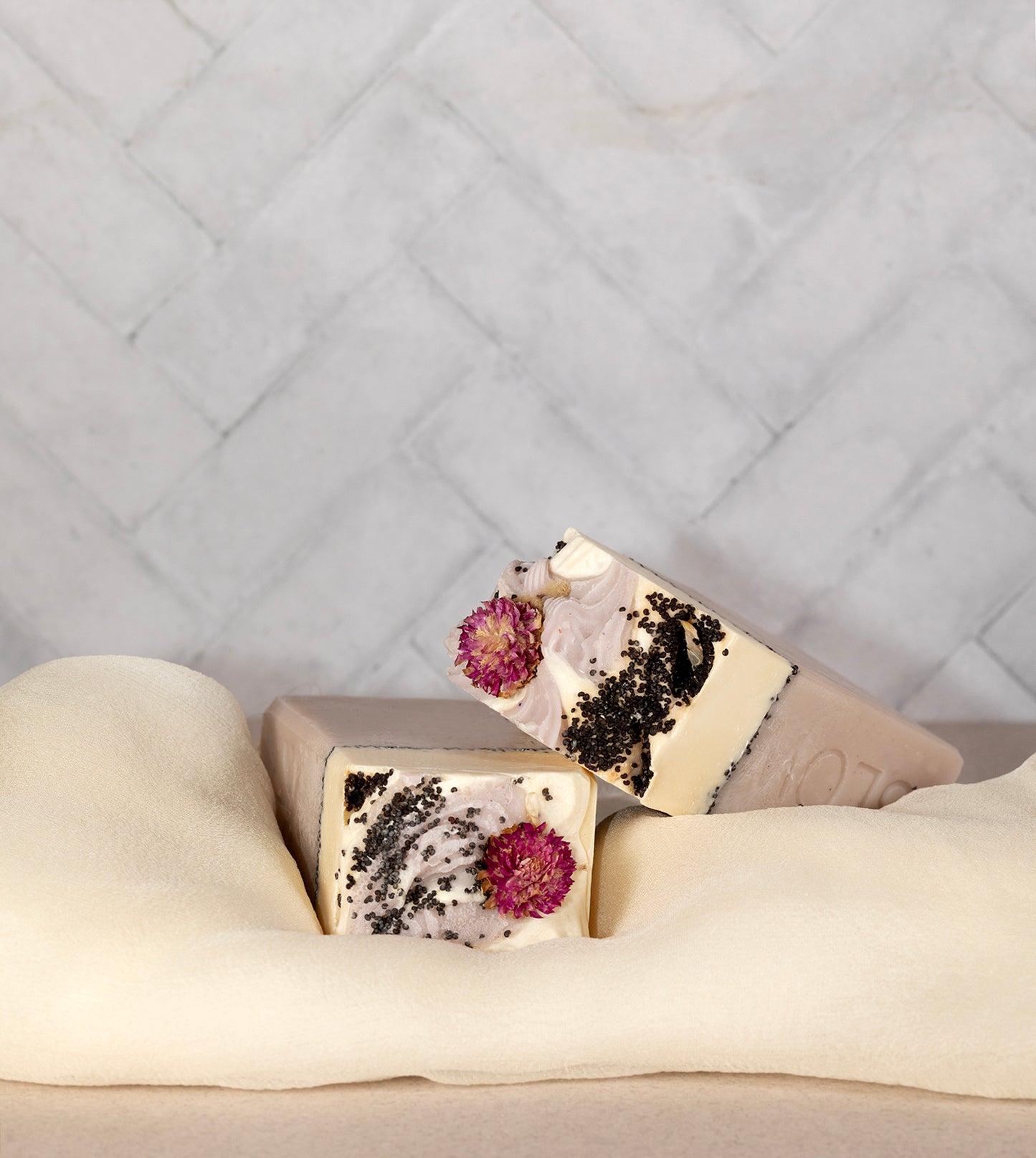 Pink Winter Soap - Lemon, Sage, Elemi and Geranium