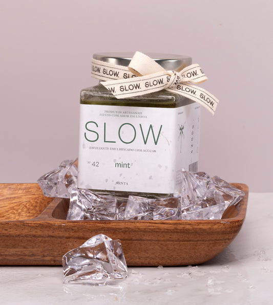 Emulsified Mint and Salt Scrub